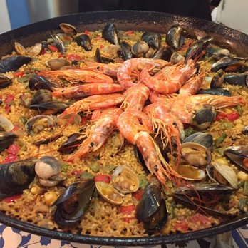 Barcelona Cooking - seafood paella! - Cooking Schools Near Me - Barcelona, B
