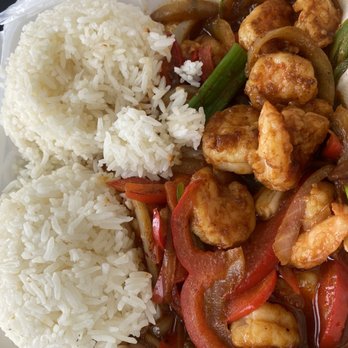 Natalee Thai - Siamese Shrimp Lunch Special it's a lot I didn't finish. - Thai Near Me - Los Angeles, California Natalee Thai - Siamese Shrimp Lunch Special it's a lot I didn't finish. - Thai Near Me - Los Angeles, California