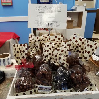 Vanilla Bean Bakery - chocolate covered goodies - Bakeries Near Me - Indianapolis, Indiana Vanilla Bean Bakery - chocolate covered goodies - Bakeries Near Me - Indianapolis, Indiana