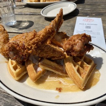 La Lucha - Chicken and waffles - Seafood Near Me - Houston, Texas