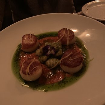 Caribou Club - Seared Diver Scallops - American Near Me - Aspen, Colorado