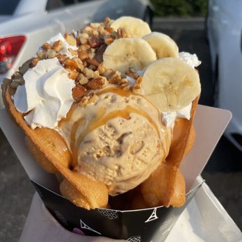 Eiffel Waffle - Ice Cream & Frozen Yogurt Near Me - Bolingbrook, Illinois