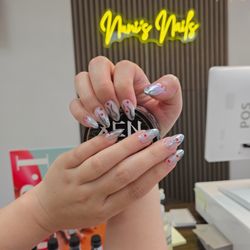 Nuni Nails