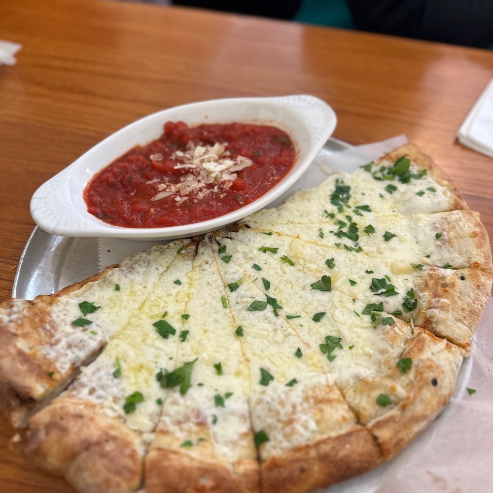 Grant Central Pizza & Pasta - Breadsticks - Pizza Near Me - Atlanta, Georgia