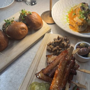 Harlow’s - American Near Me - Bonsall, California