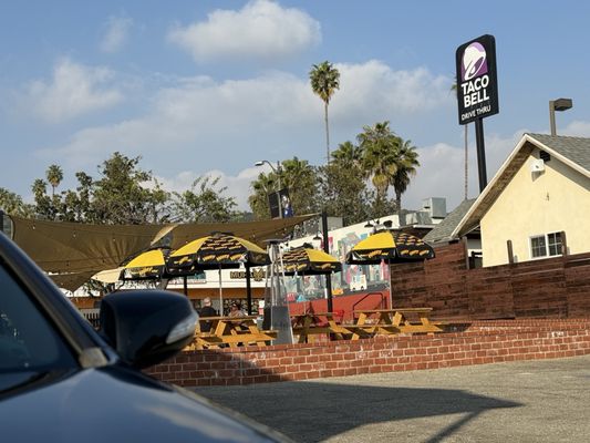 Yellow Paper Burger by null