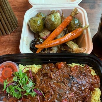 Mazra - Lamb shank with rice and roasted veggies - Middle Eastern Near Me - San Bruno, California Mazra - Lamb shank with rice and roasted veggies - Middle Eastern Near Me - San Bruno, California