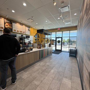 Einstein Bros. Bagels - The waiting area, unfortunately there is no seating :( - Breakfast & Brunch Near Me - Mckinney, Texas