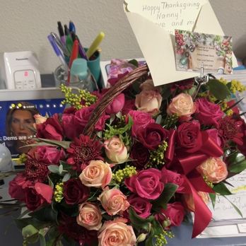 Flowers N Baskets - Florists Near Me - Palm Harbor, Florida