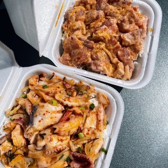 Ono Seafood - Regular size Hawaiian style tako & spicy ahi - Seafood Near Me - Honolulu, Hawaii Ono Seafood - Regular size Hawaiian style tako & spicy ahi - Seafood Near Me - Honolulu, Hawaii