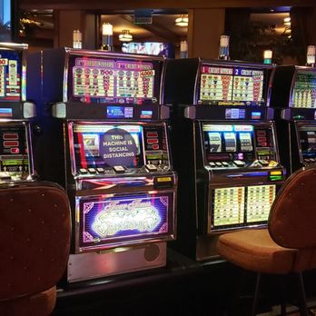 Diamond Jo Casino Dubuque - Casinos Near Me - Dubuque, Iowa