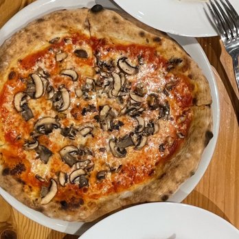 Village Pizza & Pints - Vegetarian - pasta marinara, mushroom pizza, fries. So good! Will definitely be back. - Pizza Near Me - Davis, California Village Pizza & Pints - Vegetarian - pasta marinara, mushroom pizza, fries. So good! Will definitely be back. - Pizza Near Me - Davis, California