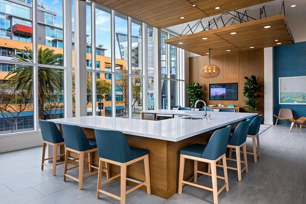 Park 12 - The Collection by null