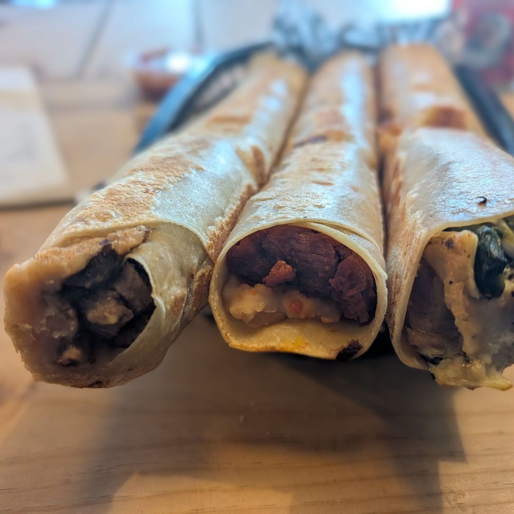 Los De Juarez Burritos - Mexican Near Me - Anaheim, California Los De Juarez Burritos - Mexican Near Me - Anaheim, California