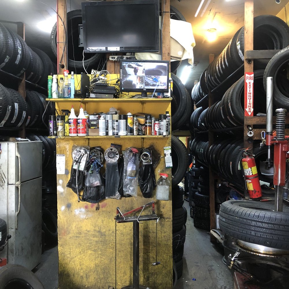 Luna's Tire Shop 2 - Tires Near Me - Brooklyn, New York