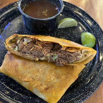 Mati’s Kitchen - Instagram @JUDEETHEFOODEE - Food Trucks Near Me Mati’s Kitchen - Instagram @JUDEETHEFOODEE - Food Trucks Near Me