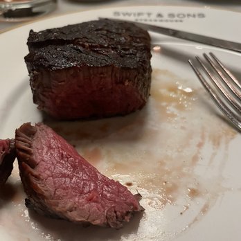Swift & Sons Steakhouse - 8 8oz Filet Mignon medium - American Near Me - Chicago, Illinois
