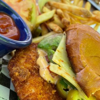 Joe's Farm Grill - Flamin Southwest Chicken - had it fried. So good. - American Near Me - Gilbert, Arizona