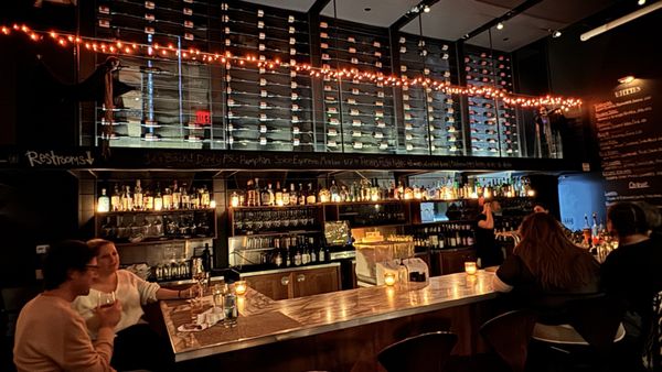 Ardesia Wine Bar by null