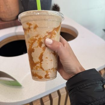 Pure Green - Pumpkin Spice Smoothie - Juice Bars & Smoothies Near Me - Chicago, Illinois