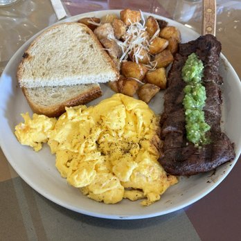 MeeMa’s - Steak and Eggs - Breakfast & Brunch Near Me - Long Beach, California