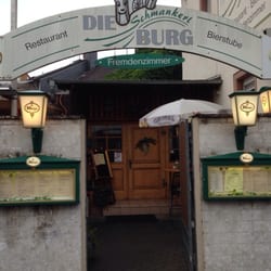 Die Schmankerlburg - Eingang zur Schmankerlburg