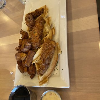 Olive Or Twist - Chicken and waffles - New American Near Me - Baton Rouge, Louisiana Olive Or Twist - Chicken and waffles - New American Near Me - Baton Rouge, Louisiana