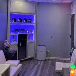 Adore Essence - Adore Essence Massage and Spa Gurnee, IL Lobby