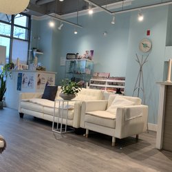 Luscious Nail Lounge