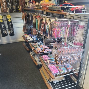 Comfort's Beauty Supply - Hair accessories - Cosmetics & Beauty Supply Near Me - Corona, California Comfort's Beauty Supply - Hair accessories - Cosmetics & Beauty Supply Near Me - Corona, California