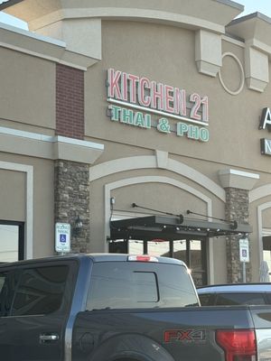 Kitchen 21 Thai & Pho by null