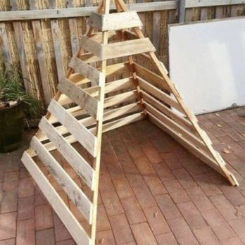 Buchanan Custom Carpentry - Repurposed pallet children's "Tee-Pee" - Carpenters Near Me Buchanan Custom Carpentry - Repurposed pallet children's "Tee-Pee" - Carpenters Near Me