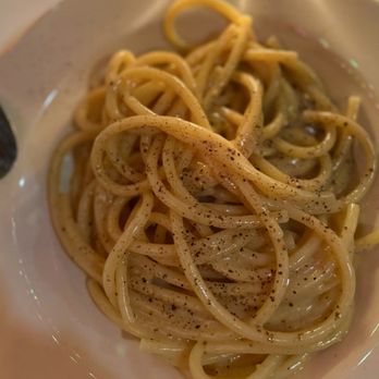 Due Fiori - bucatini cacio e pepe - Italian Near Me - Long Beach, California