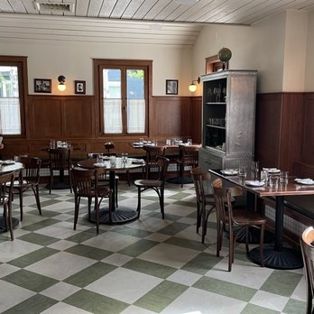 Glorietta Trattoria - Classic. - Italian Near Me - Jackson, Wyoming
