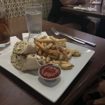 Biscottis - Turkey wrap - American Near Me - Jacksonville, Florida Biscottis - Turkey wrap - American Near Me - Jacksonville, Florida