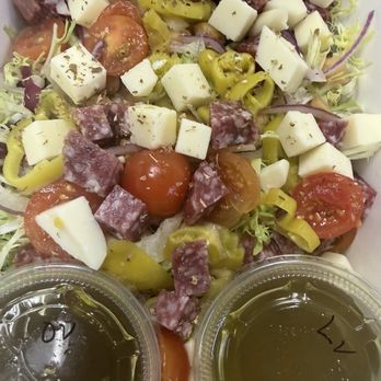 Annesso Pizzeria - Italiano Salad - Italian Near Me - Fresno, California Annesso Pizzeria - Italiano Salad - Italian Near Me - Fresno, California
