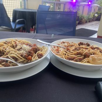 Bites & Bubbles - "Bolognese" - Wine Bars Near Me - Orlando, Florida Bites & Bubbles - "Bolognese" - Wine Bars Near Me - Orlando, Florida