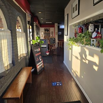 Crooked Tree Cafe - Cafes Near Me - Marietta, Georgia