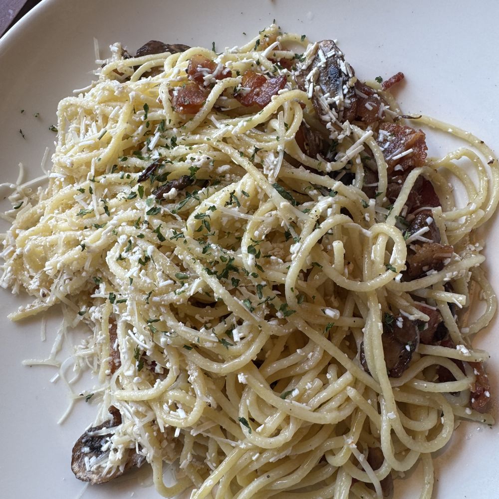 The Old Spaghetti Factory - Garlic Mizithra pasta - Italian Near Me - Duarte, California The Old Spaghetti Factory - Garlic Mizithra pasta - Italian Near Me - Duarte, California