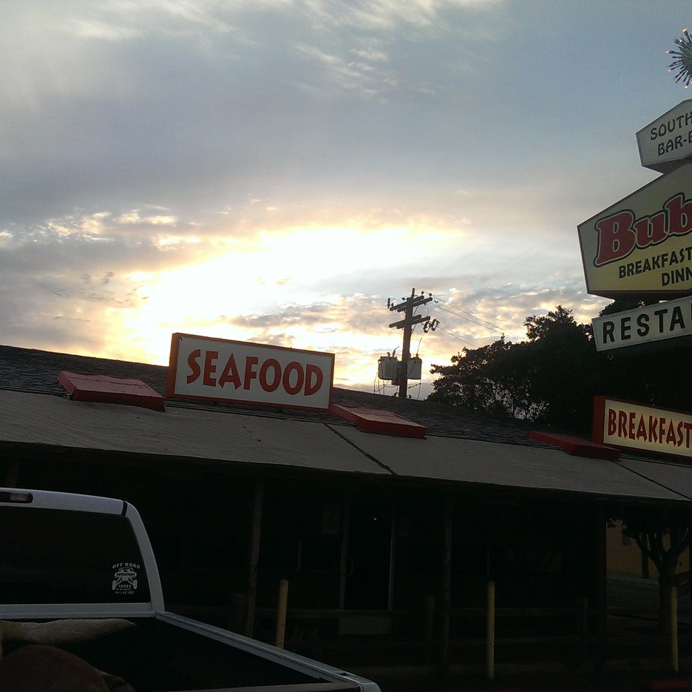 Bubba's BBQ - Is this Bubba the dog? - Barbeque Near Me - Yuma, Arizona