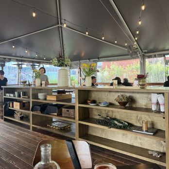 Laurelhurst Market - Outdoor eating area - Steakhouses Near Me - Portland, Oregon Laurelhurst Market - Outdoor eating area - Steakhouses Near Me - Portland, Oregon