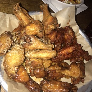 Taco Mac - 20pcs extra crispy traditional wings - Sports Bars Near Me - Buford, Georgia
