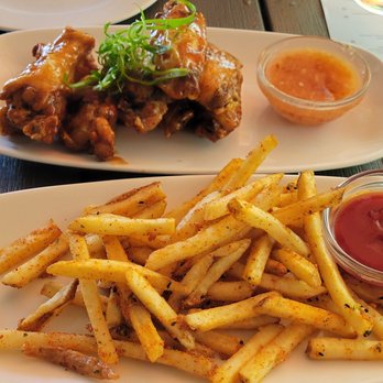 Basalt - The most amazing togarashi fries and adobo chicken wings ! - New American Near Me - Honolulu, Hawaii