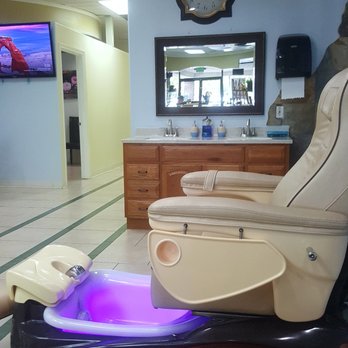 Ruby Nail Spa - Nail Salons Near Me - Merced, California