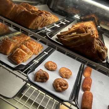 Pinecrest Bakery - Pinecrest - Bakeries Near Me - Miami, Florida Pinecrest Bakery - Pinecrest - Bakeries Near Me - Miami, Florida