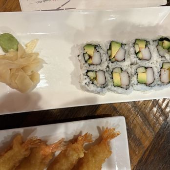 The Matterhorn - California Roll - American Near Me - Stowe, Vermont