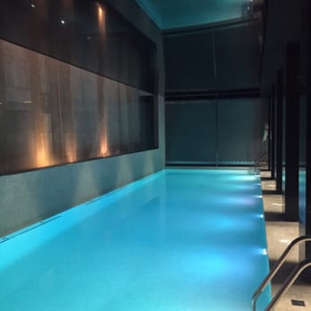 Hotel Alfonso - The pool in the basement. - Hotels Near Me - Zaragoza, Z