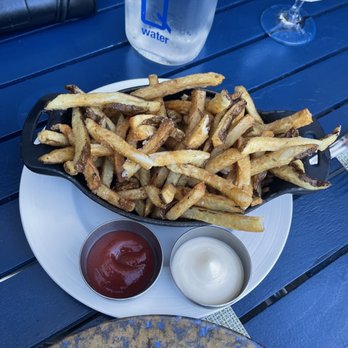 Spencer's at the Waterfront - Side of fries - Modern European Near Me - Burlington, Ontario Spencer's at the Waterfront - Side of fries - Modern European Near Me - Burlington, Ontario