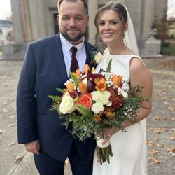 Osterbrock Florist - My bridal bouquet from Osterbrock.