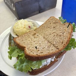 Creamy Chicken Sandwich
